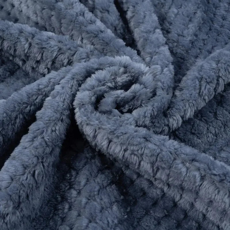 Oasis Hound™ Soft Plush Pet Blanket